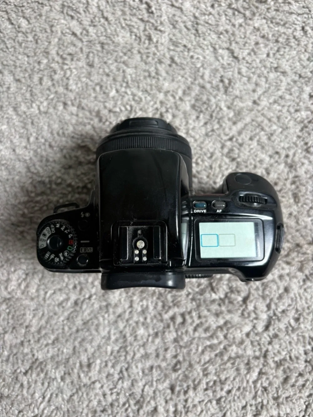 Canon EOS Elan 35mm Film SLR Camera